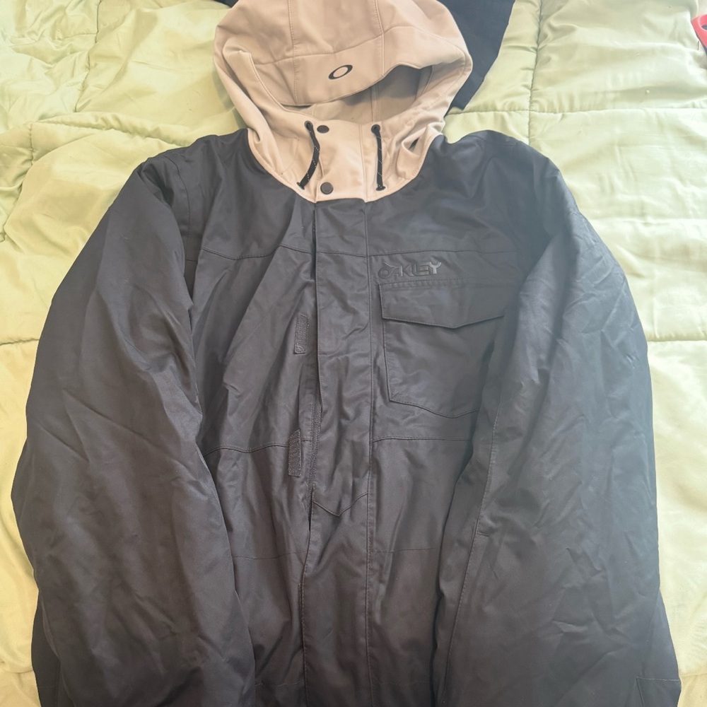 Oakley Men's Navy and Tan Ski Jacket